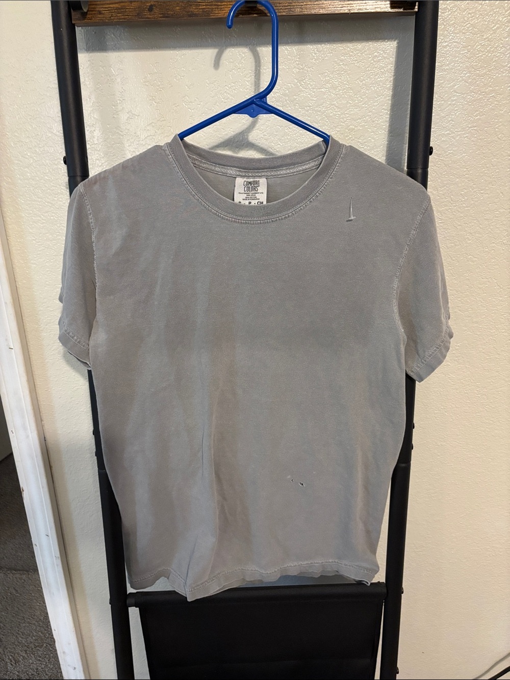 Comfort Colors Women's Short Sleeve Crew Tee - Light Gray